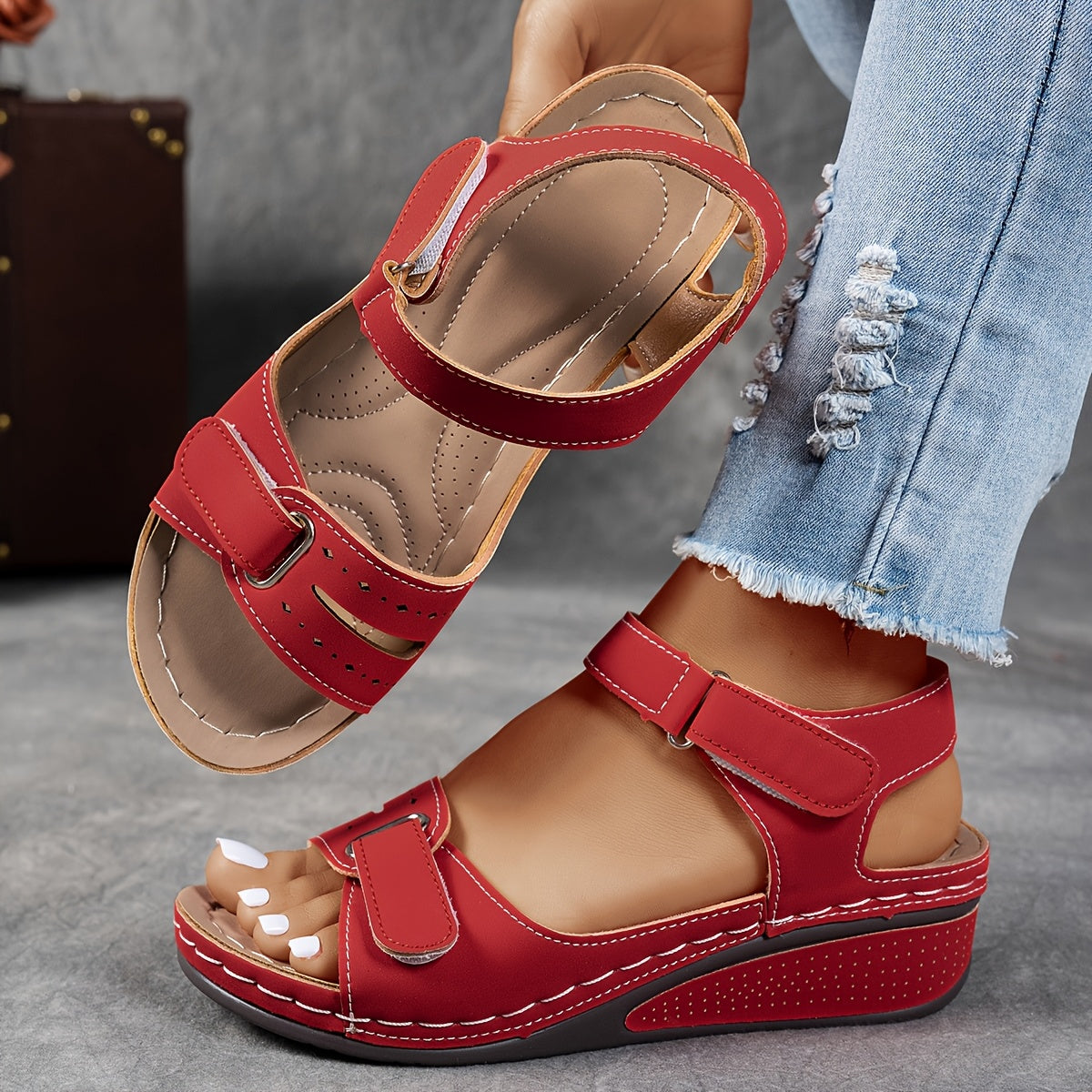 Lovas | Sandali Comfort con Suola Morbida e Cinghie Regolabili