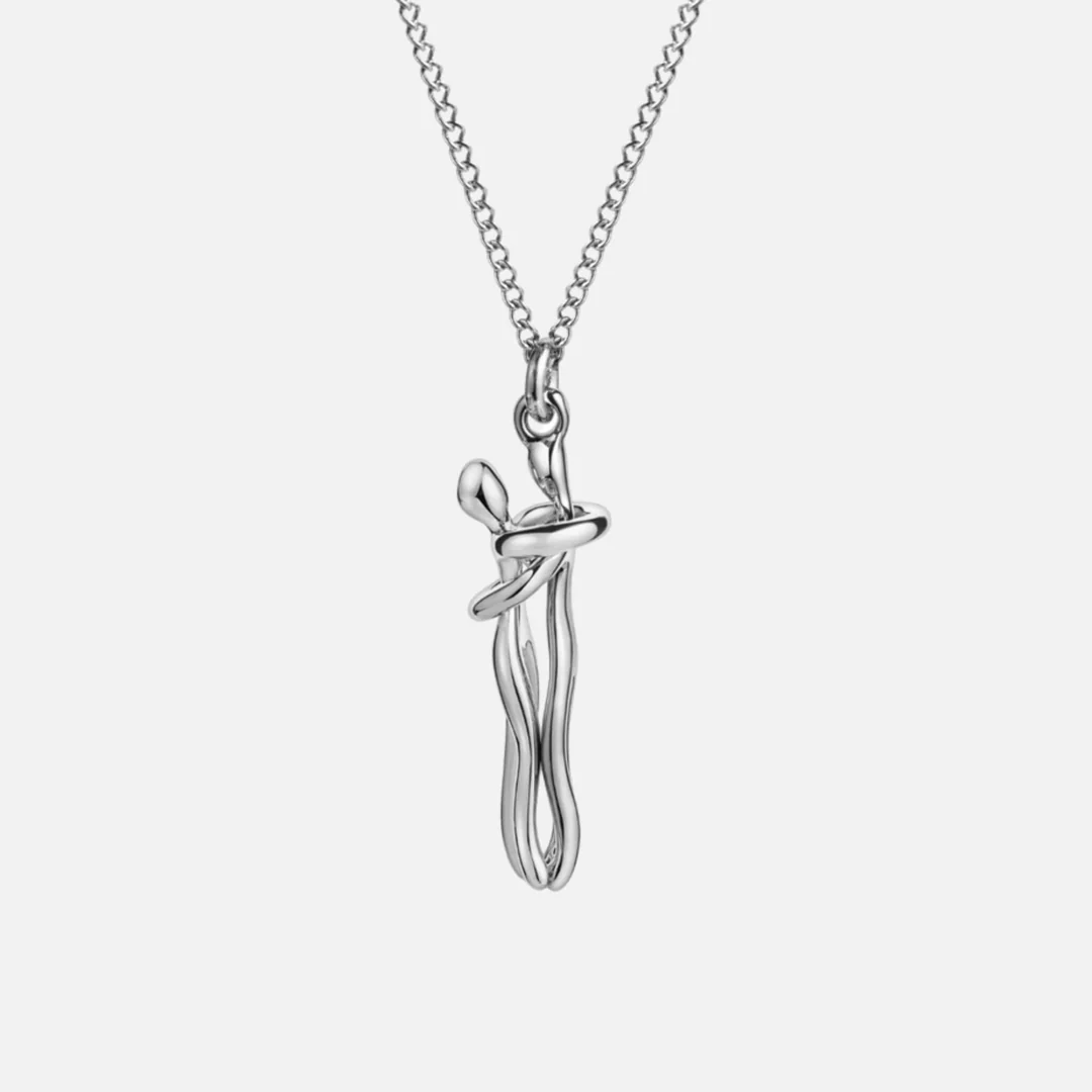 L’Abbraccio d’Amore – Collana simbolo di connessione e amore