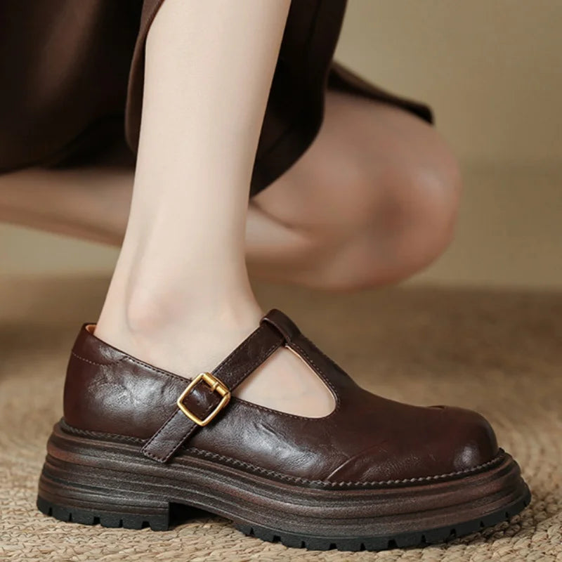 Linda | Scarpe ortopediche con cinturino a T