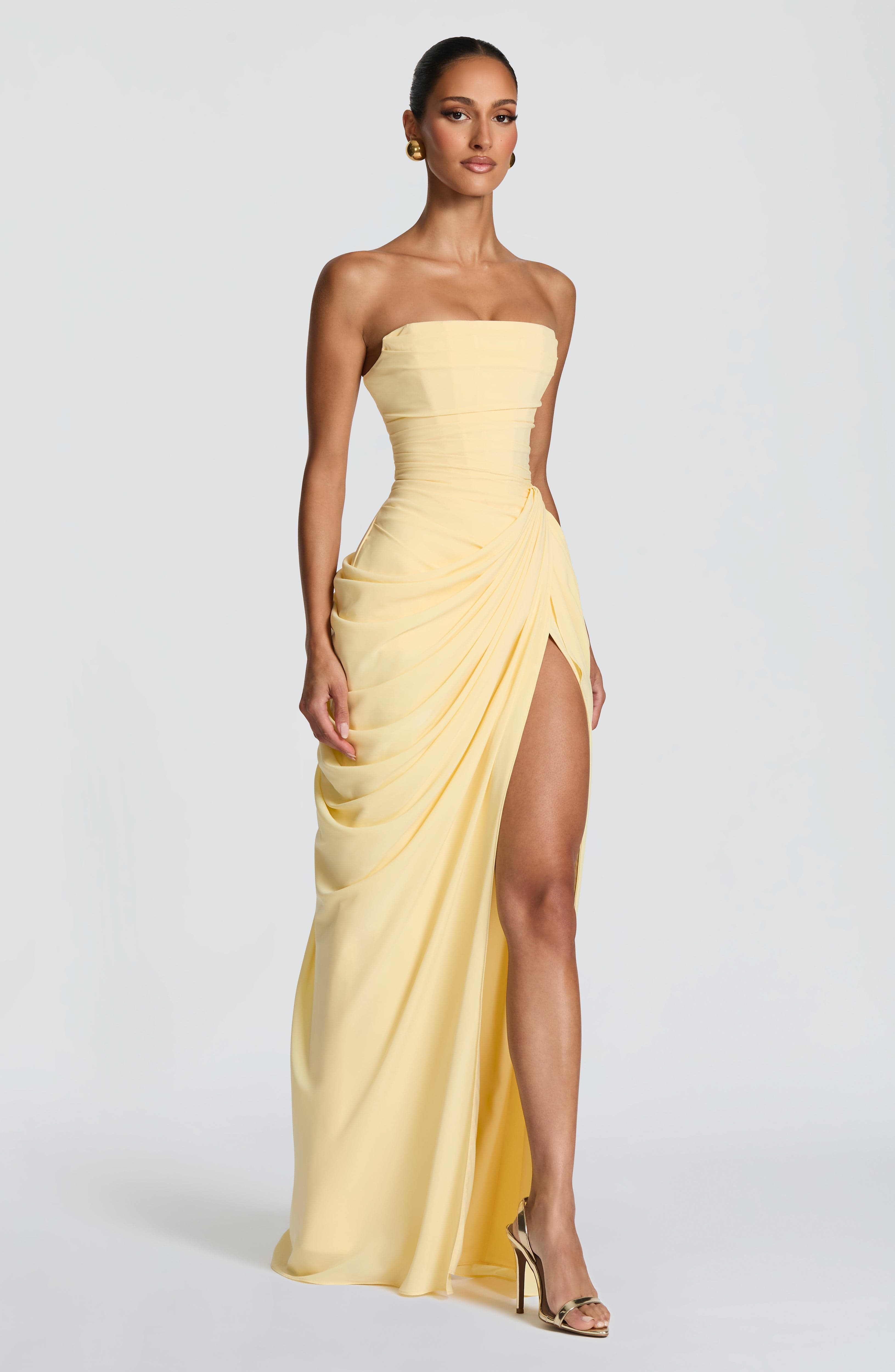 Vestito Lola™ | Eleganza scultorea che definisce la tua figura