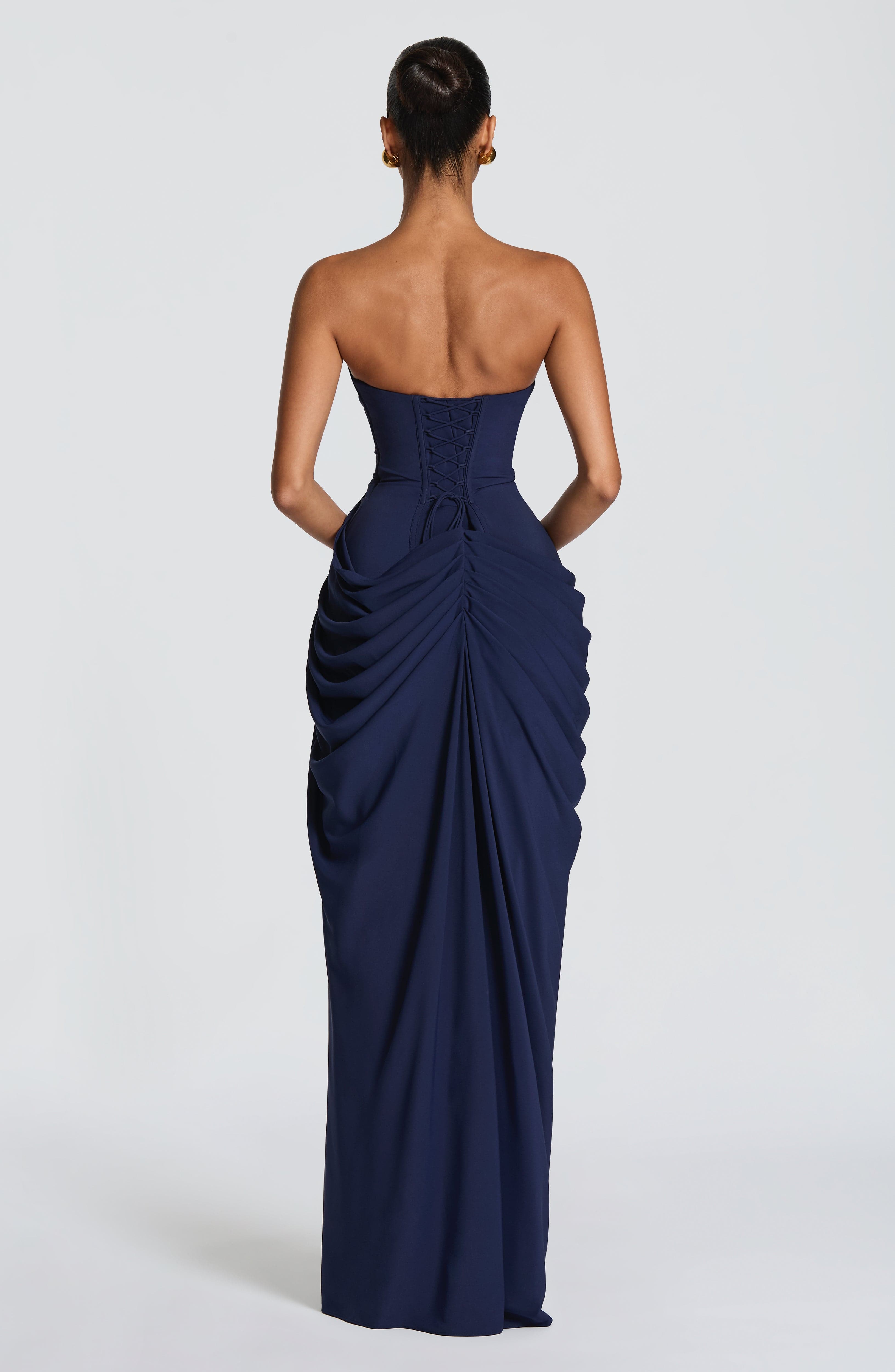 Vestito Lola™ | Eleganza scultorea che definisce la tua figura