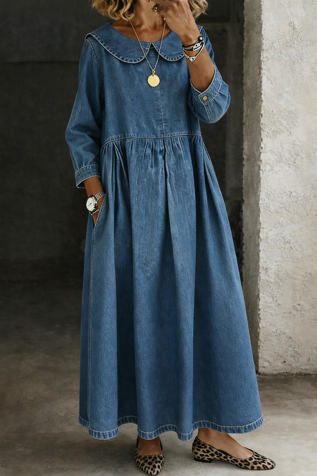 Clara | Abito in denim con colletto Peter Pan
