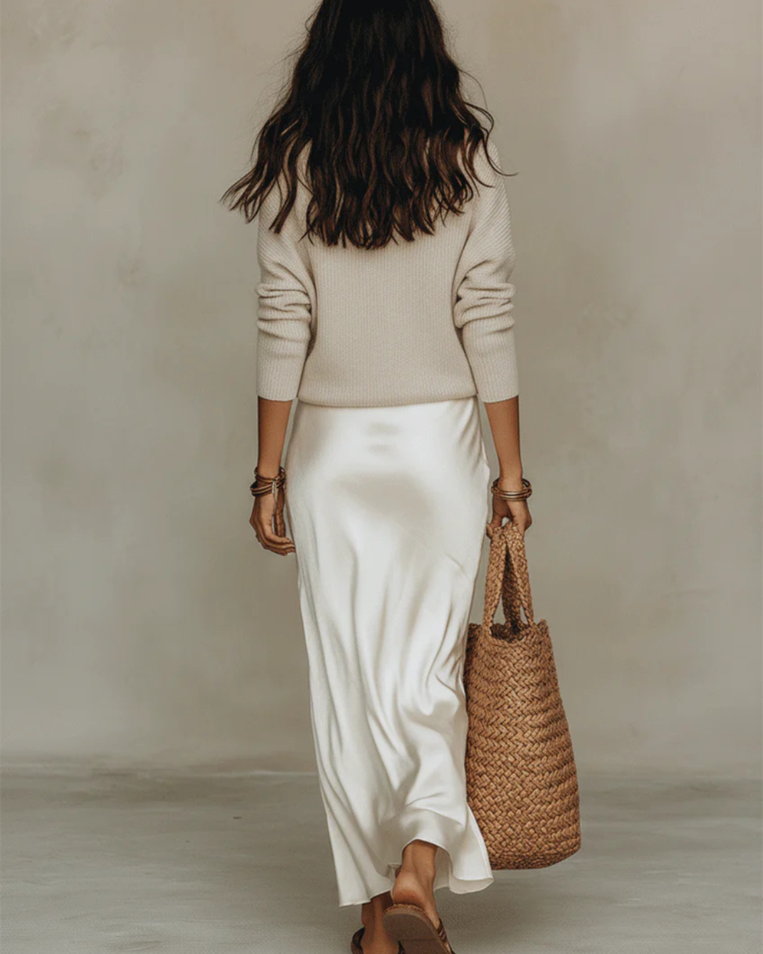 Elena™ | Abito midi in raso con maglia inclusa
