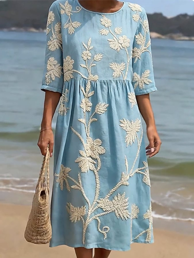 Vestito casual da donna con stampa floreale.