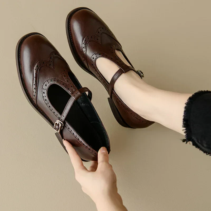 Julia | Scarpe ortopediche con cinturino a T