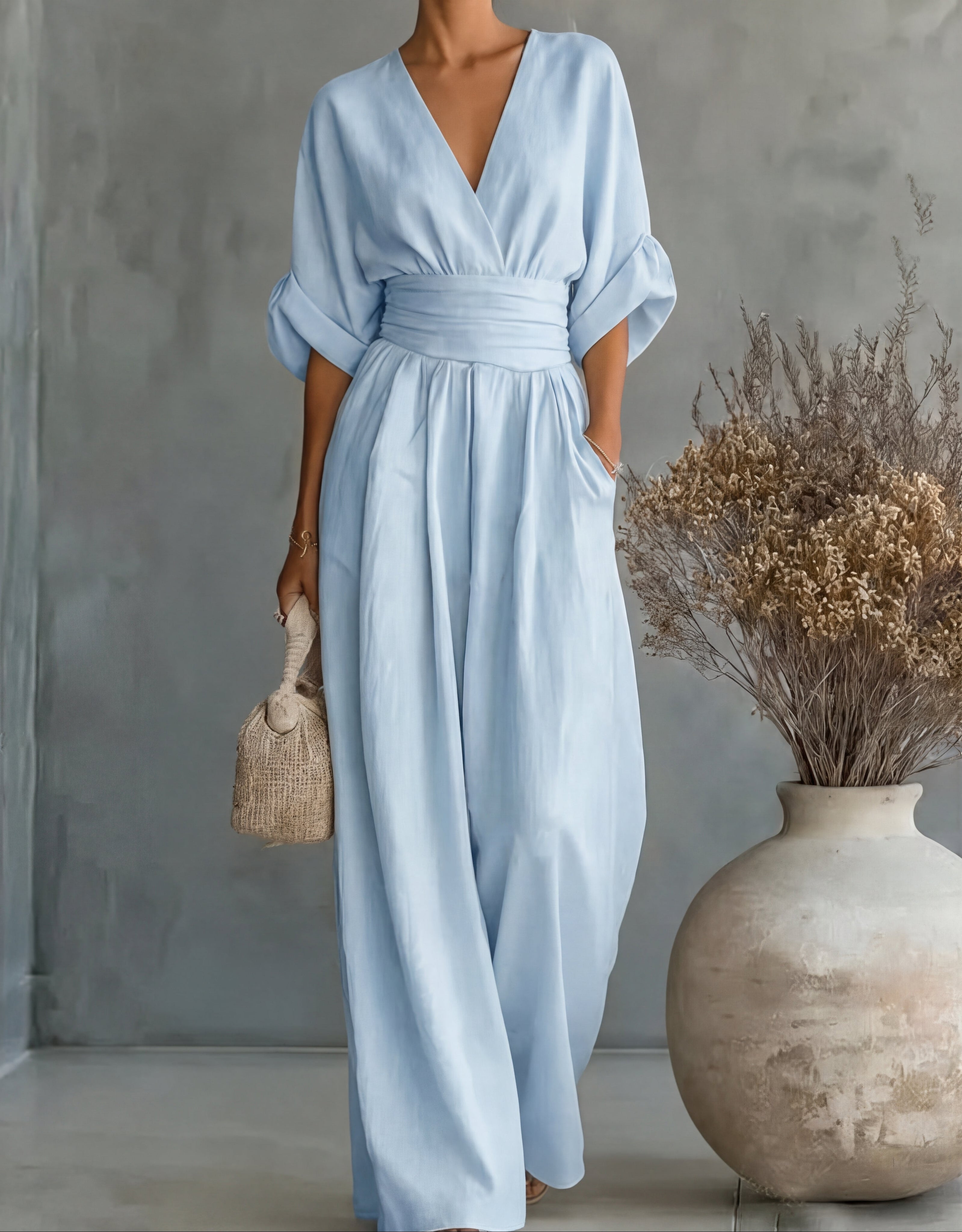 Daniela - Tuta elegante con scollatura a V e pantaloni a gamba larga
