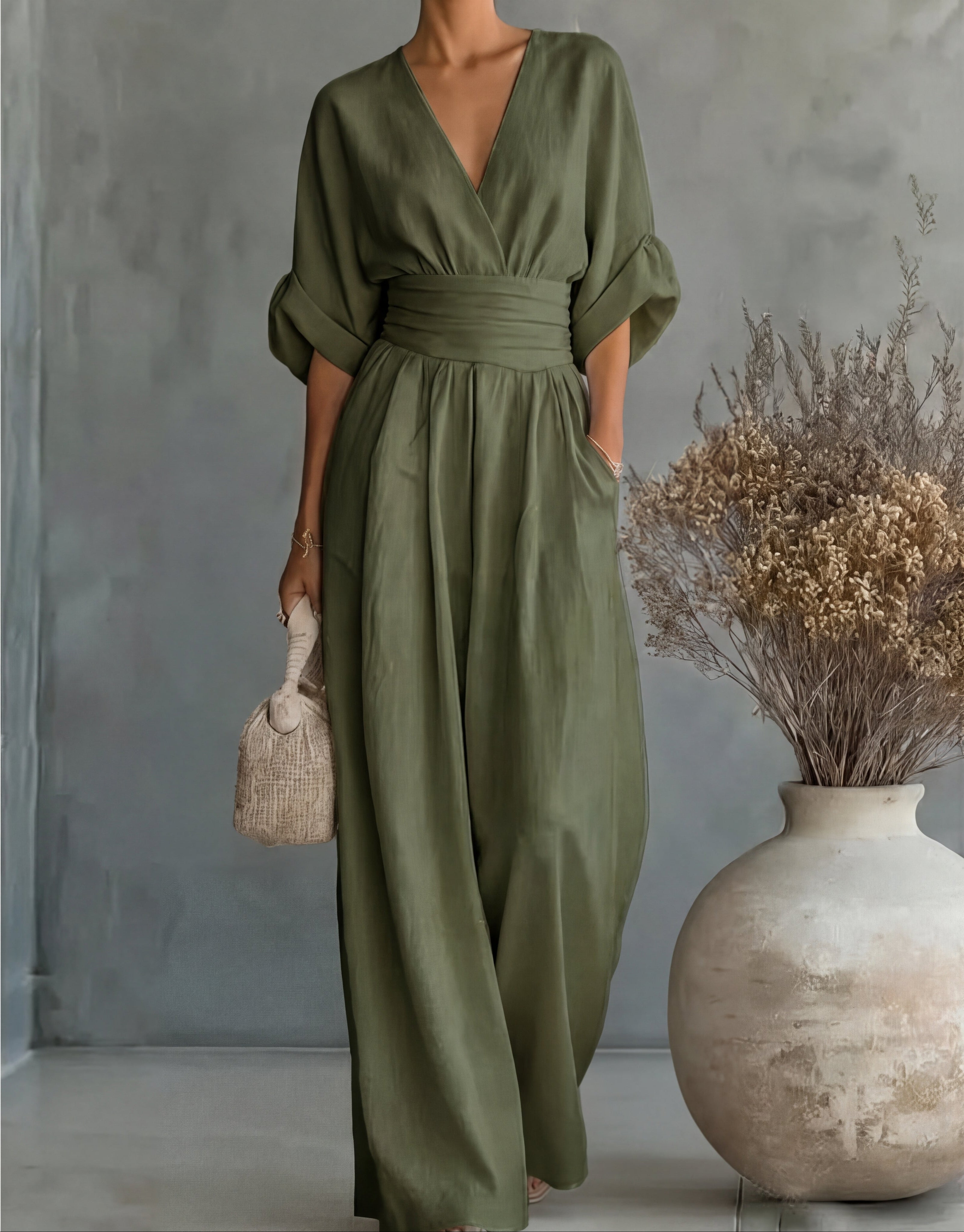Daniela - Tuta elegante con scollatura a V e pantaloni a gamba larga