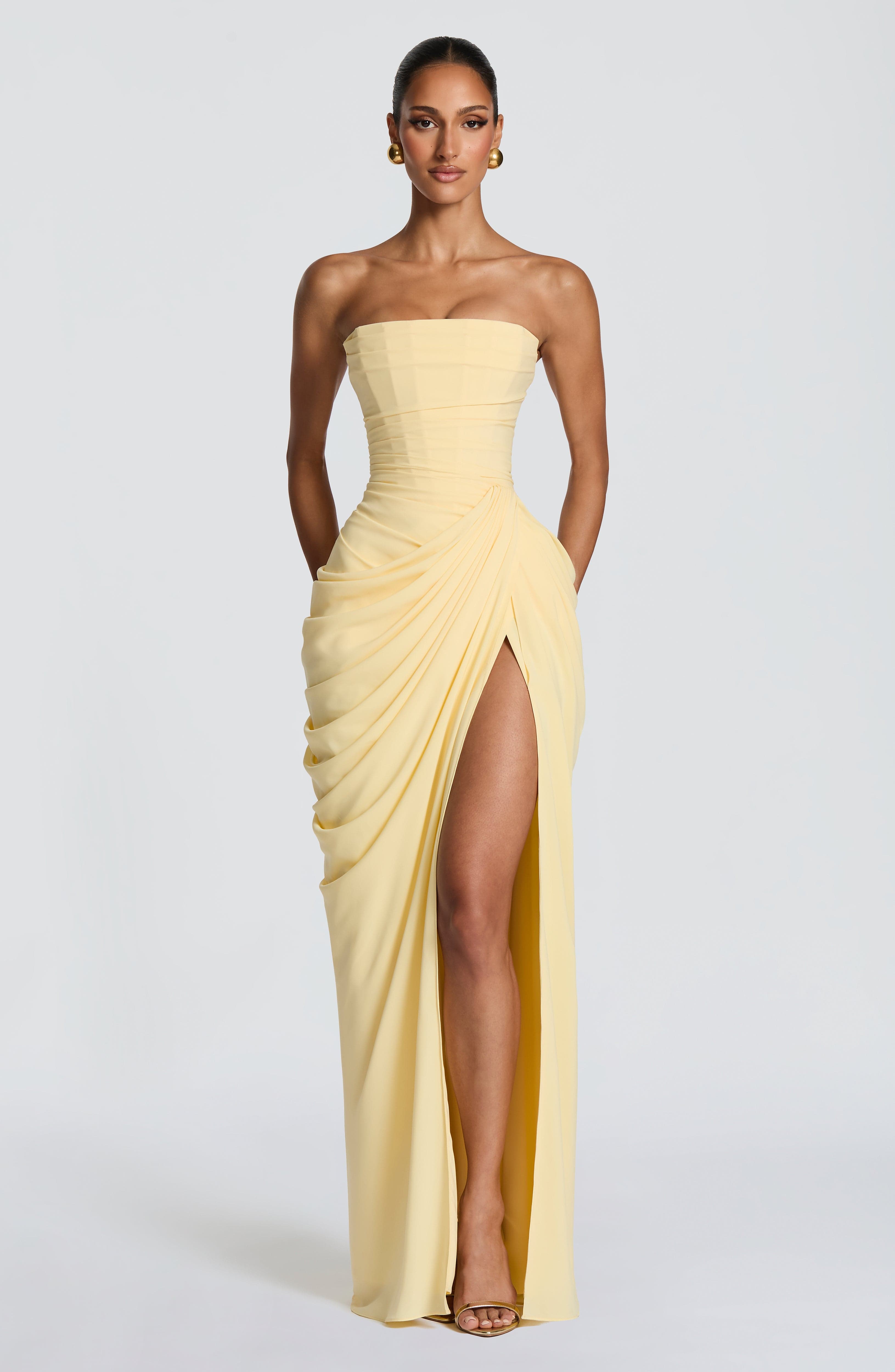 Vestito Lola™ | Eleganza scultorea che definisce la tua figura